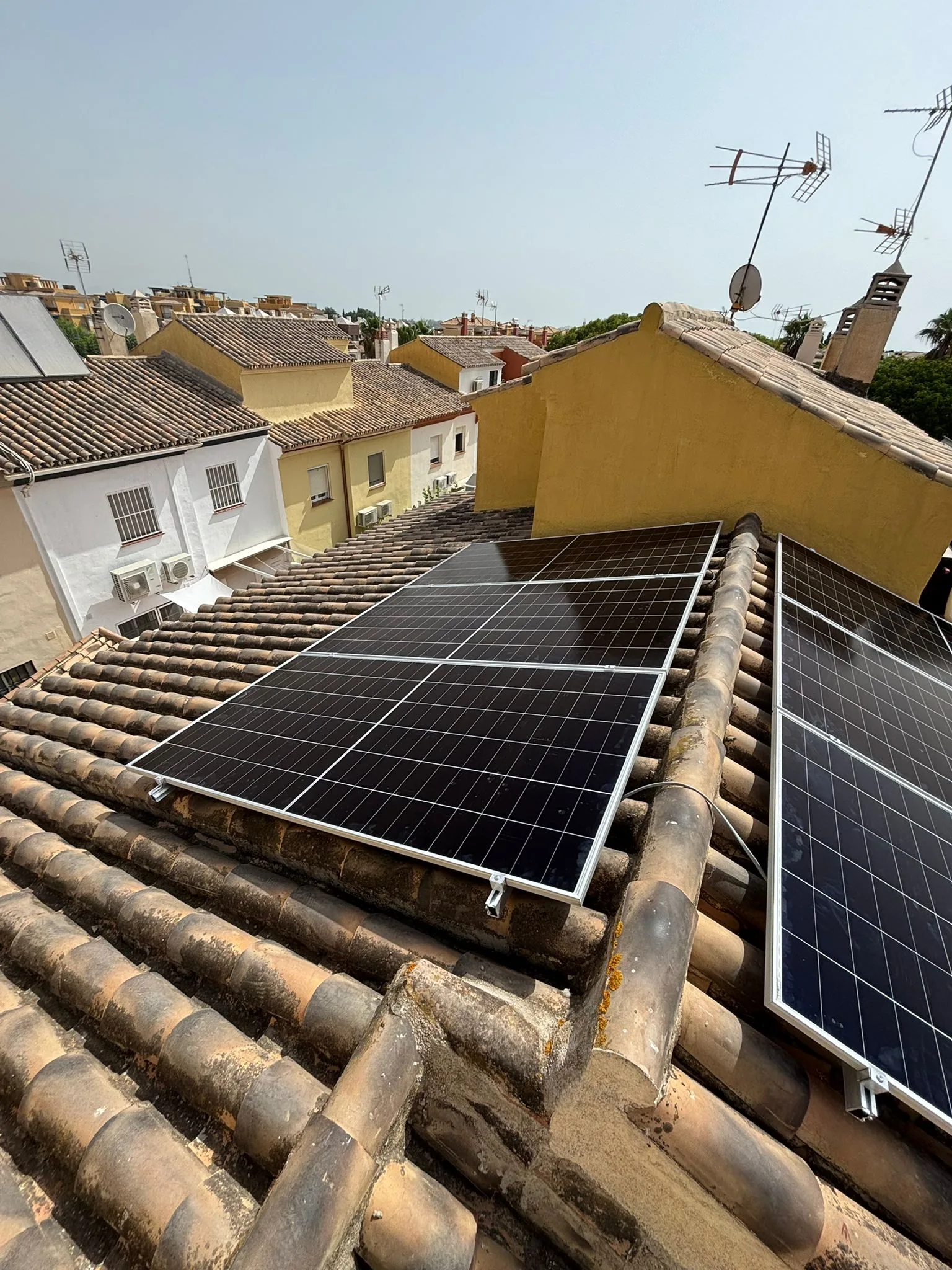 Instalación de Aire Acondicionado en Málaga: Precios y Tipos 2026